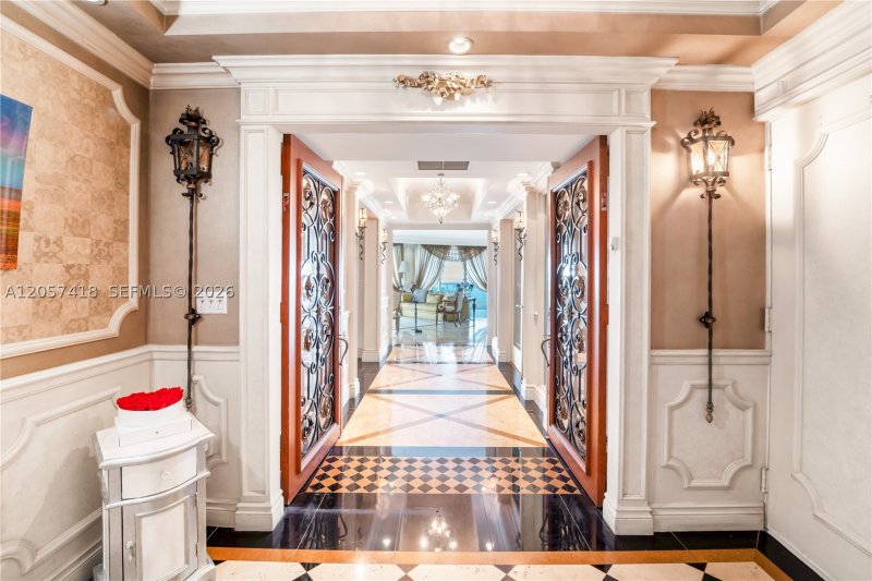 Condo for sale at Murano at Portofino 2501