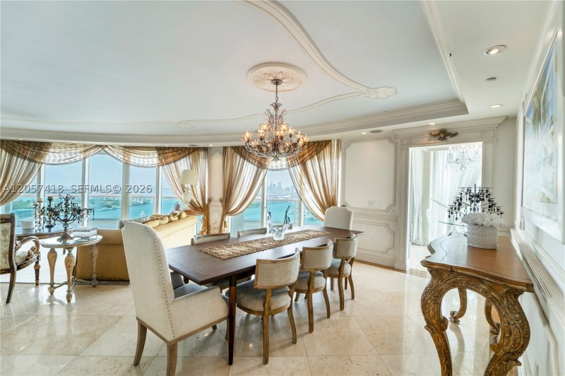 Condo for sale at Murano at Portofino 2501
