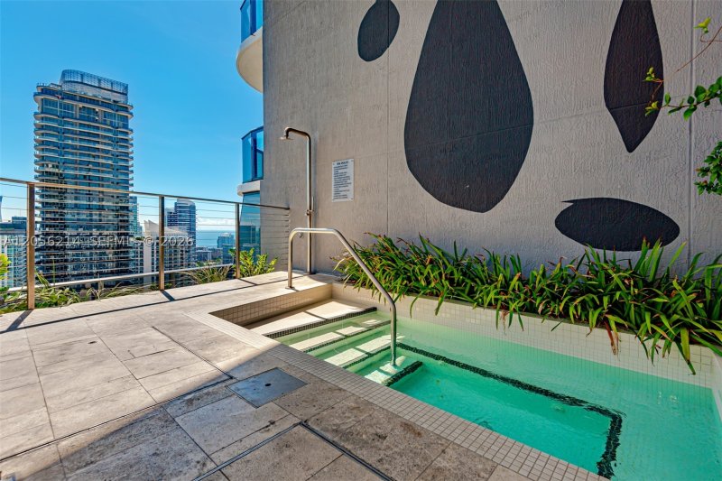 Property photo # 9