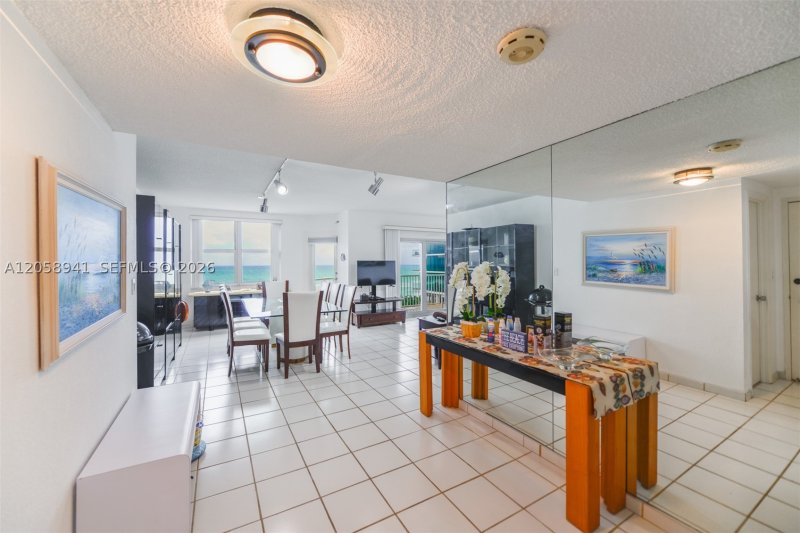 Apartment for rent at The Hemispheres 5E