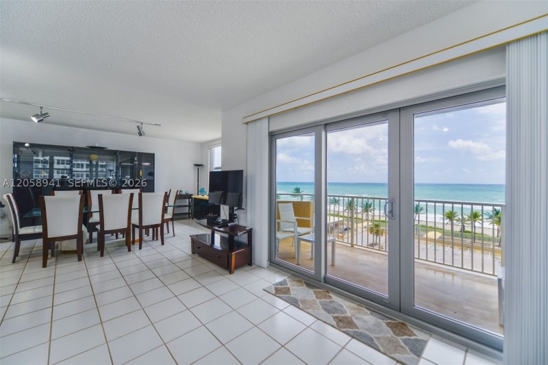Apartment for rent at The Hemispheres 5E