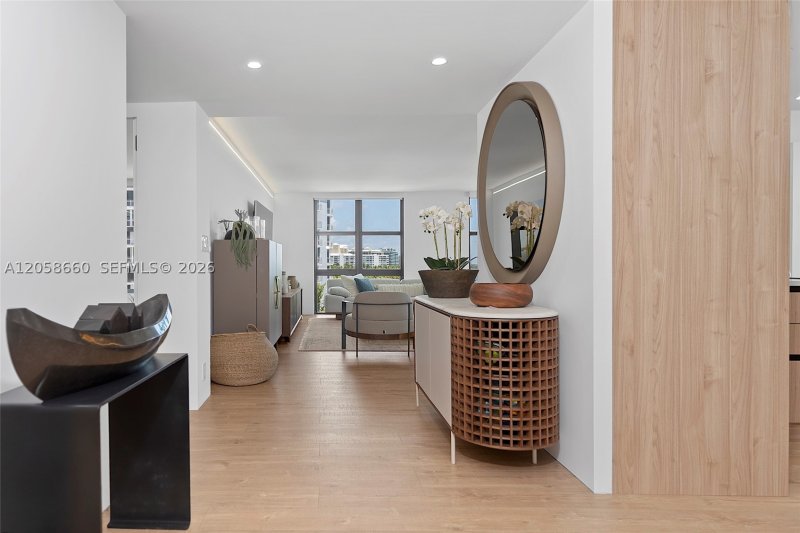 Comprar apartamento en Towers of Key Biscayne A501
