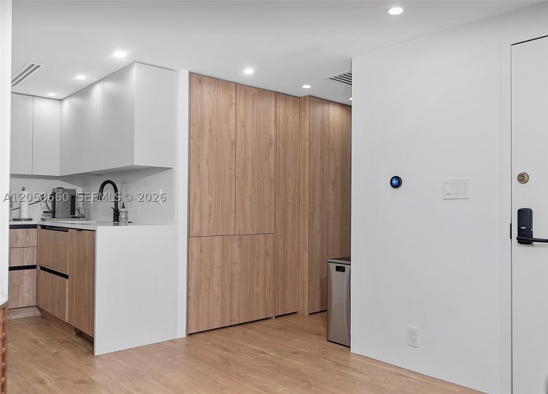 Comprar apartamento en Towers of Key Biscayne A501