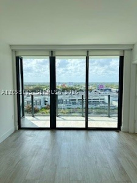 Aluguel de apartamento no Hyde Midtown 1211