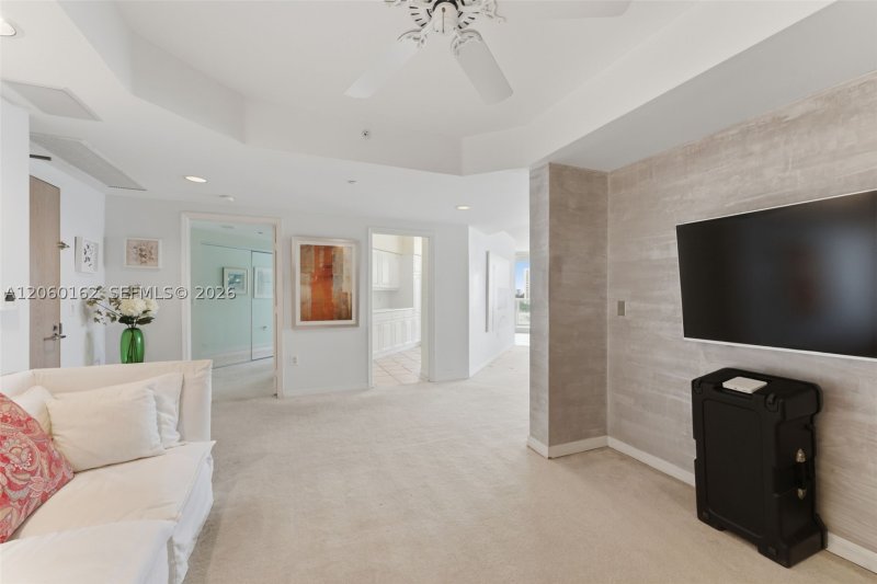 Comprar apartamento no Oceania 4 544