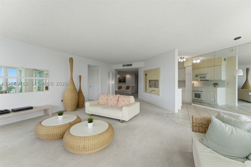 Comprar apartamento no Oceania 4 544