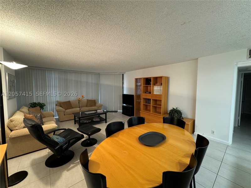 Apartment for rent at Brickell Place III A811