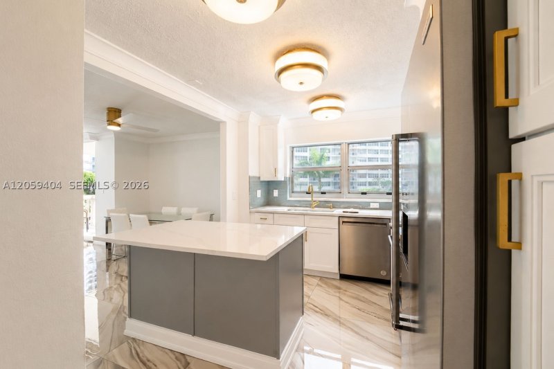 Condo for sale at Imperial Towers 215