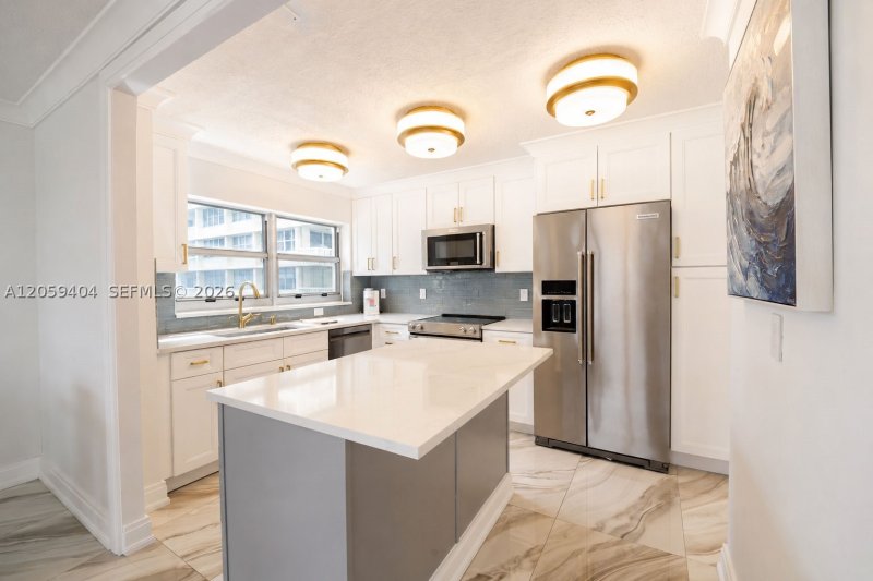 Condo for sale at Imperial Towers 215