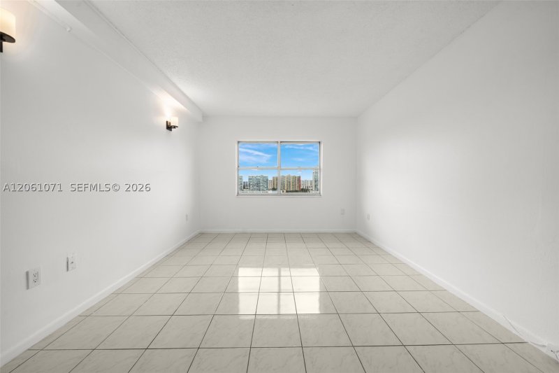 Alquiler de apartamento en Coastal Towers 1628