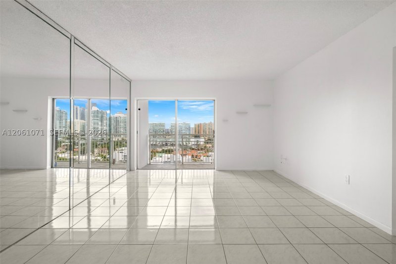 Alquiler de apartamento en Coastal Towers 1628