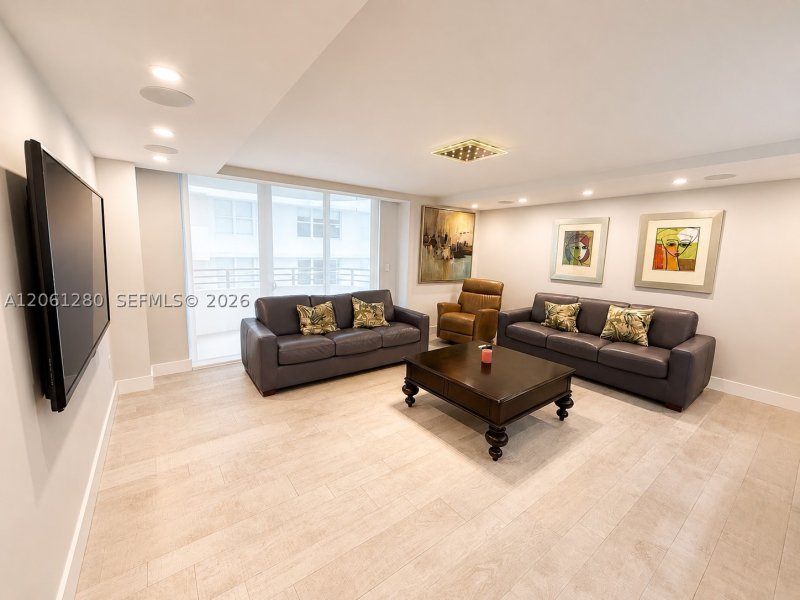 Apartment for rent at Oceanside Plaza 12C