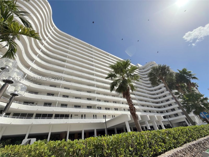 Apartment for rent at Oceanside Plaza 12C
