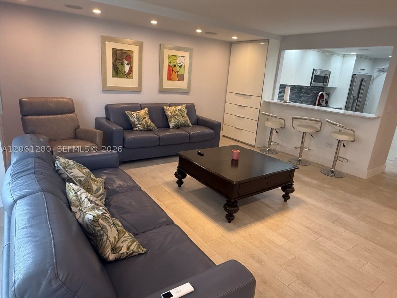 Apartment for rent at Oceanside Plaza 12C