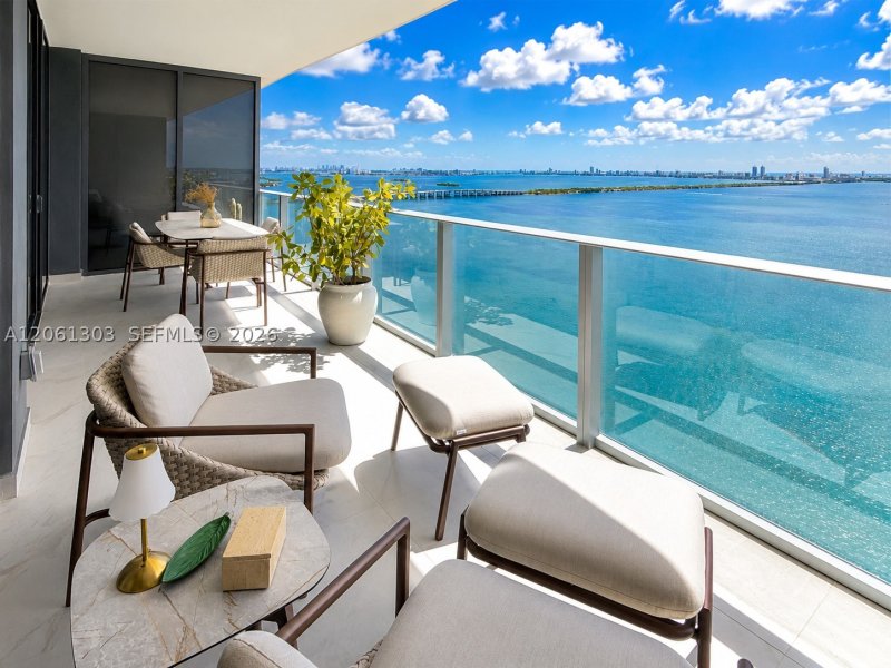 Comprar apartamento no Aria Reserve Miami 3004