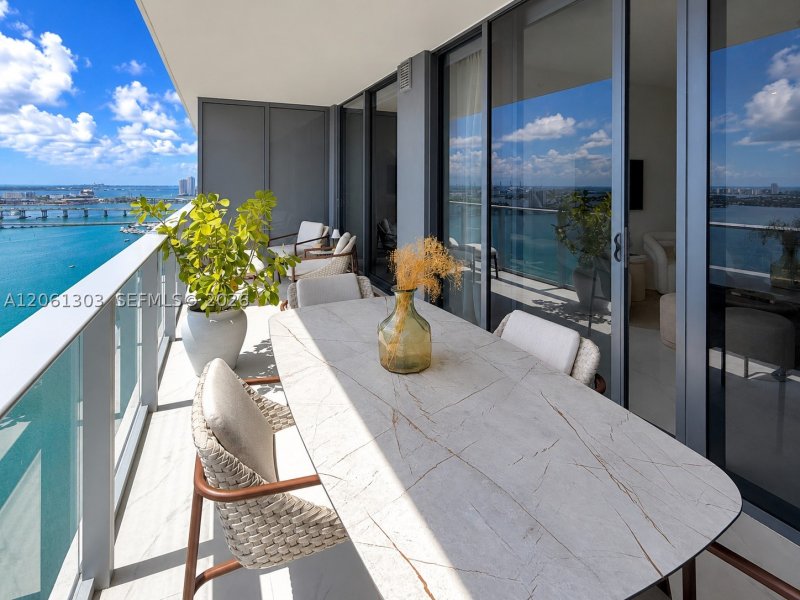 Comprar apartamento no Aria Reserve Miami 3004