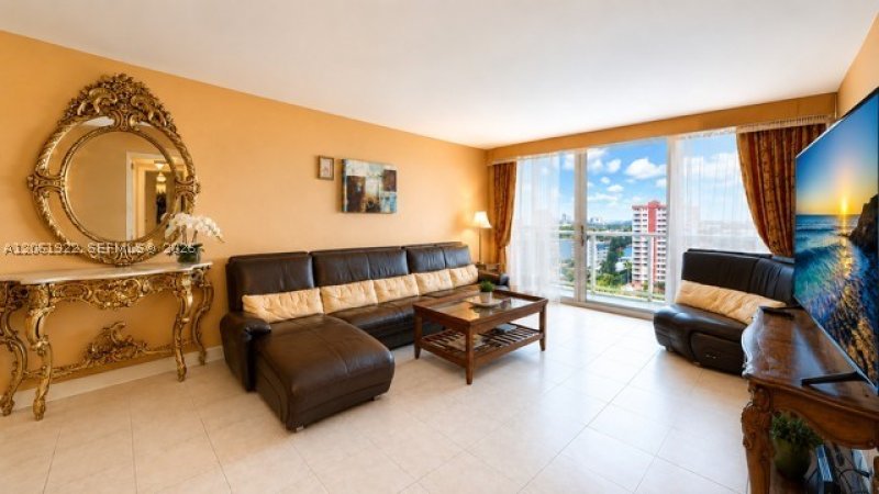 Apartment for rent at Parker Tower 1210