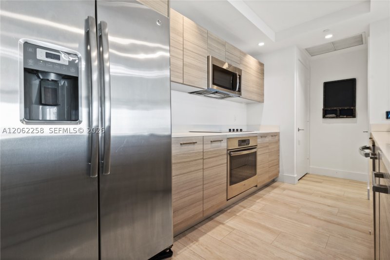 Property photo # 9