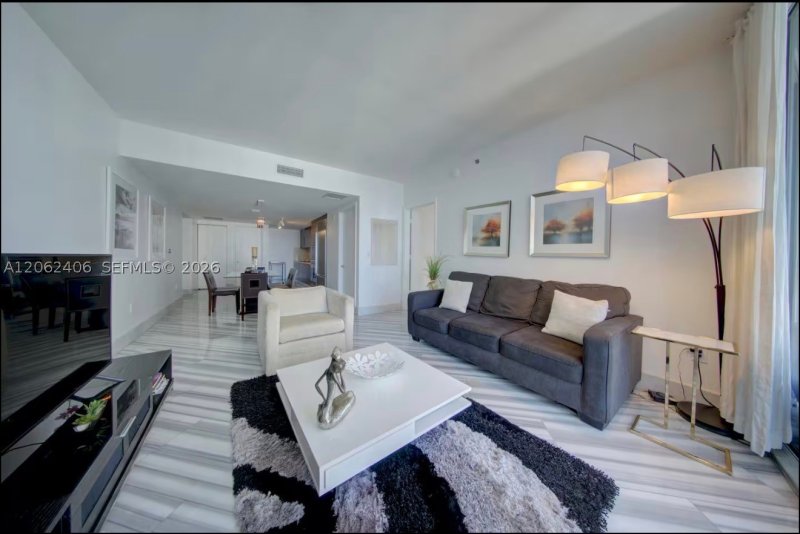 Condo for sale at Icon Brickell Viceroy 4711