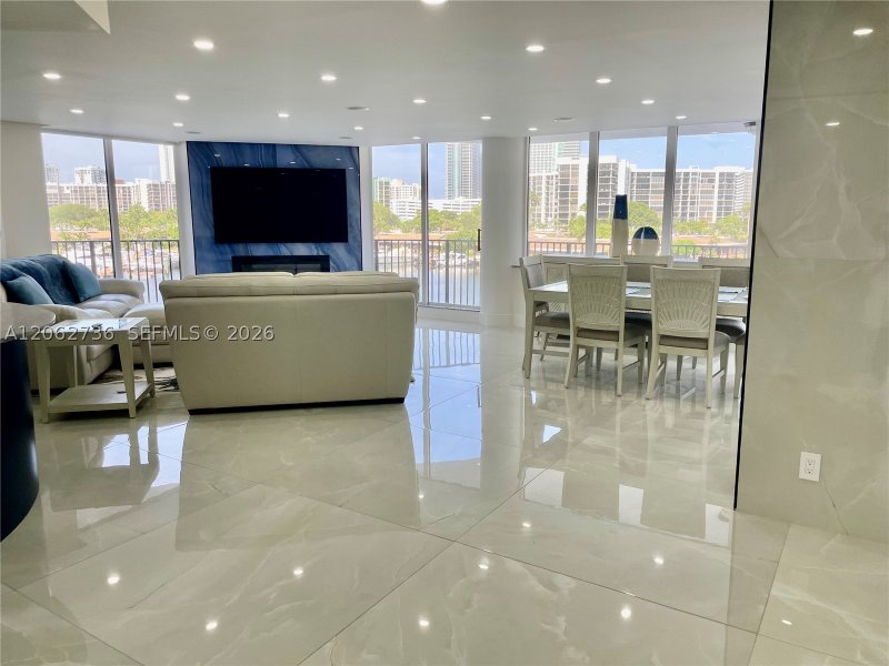 Apartment for rent at Anchor Bay Club 603