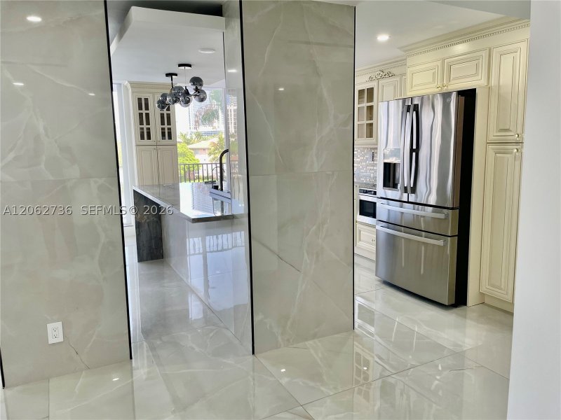 Apartment for rent at Anchor Bay Club 603
