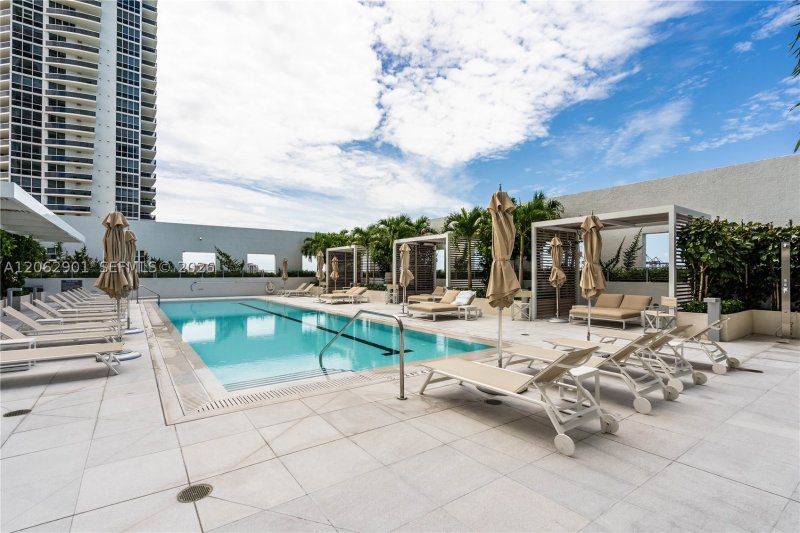 Property photo # 8