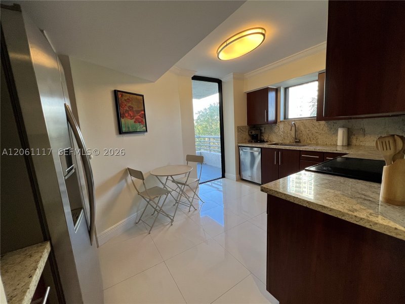 Property photo # 9