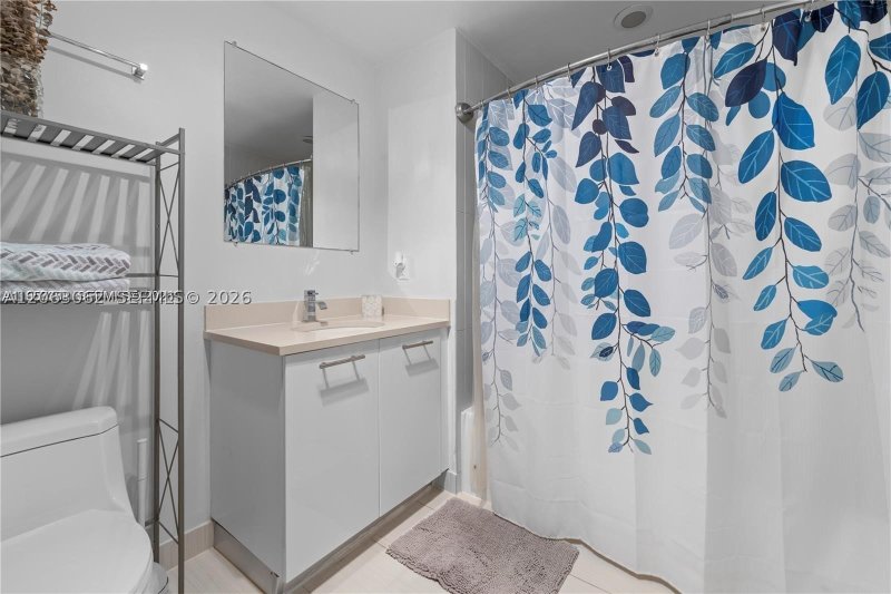 Comprar apartamento en Midtown Midblock 917