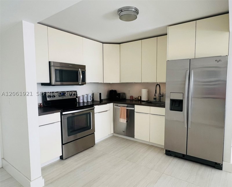 Property photo # 7