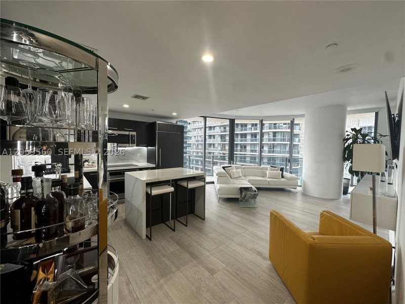 Comprar apartamento no Brickell Heights East 2501