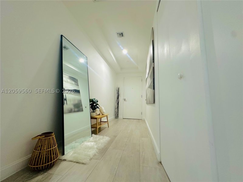 Comprar apartamento no Brickell Heights East 2501