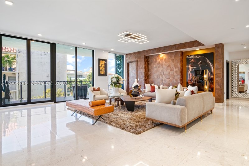 Comprar apartamento no The Fairchild Coconut Grove 505