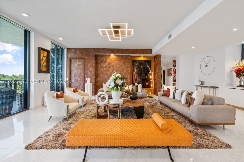 Comprar apartamento no The Fairchild Coconut Grove 505