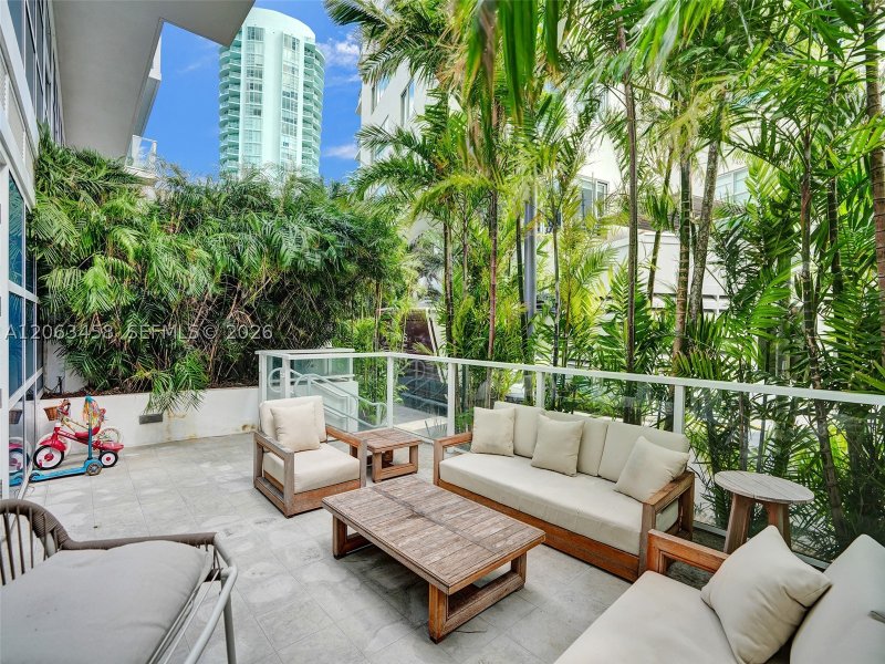 Property photo # 2