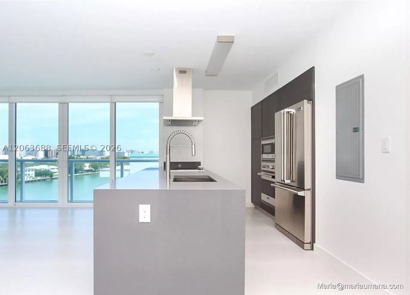 Aluguel de apartamento no O Residences 706