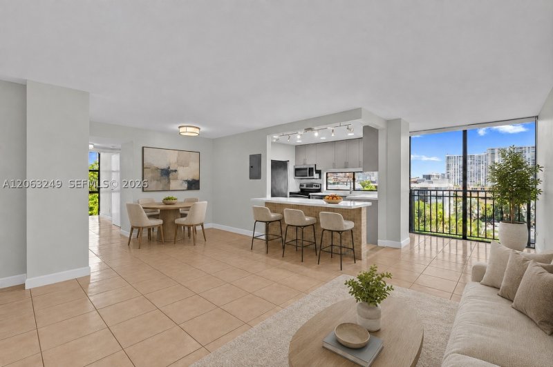 Condo for sale at Plaza of the Americas 705