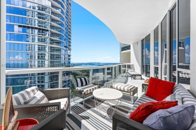 Trump Tower Three Apt #3107