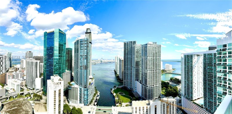 Aluguel de apartamento no Brickell on the River North 4214
