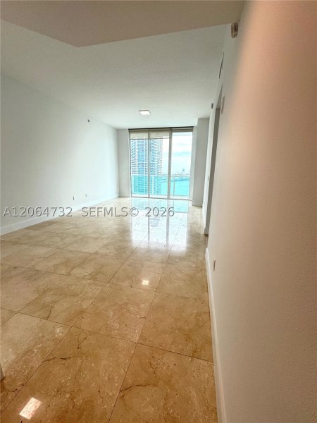Apartment for rent at Brickell on the River North 4214