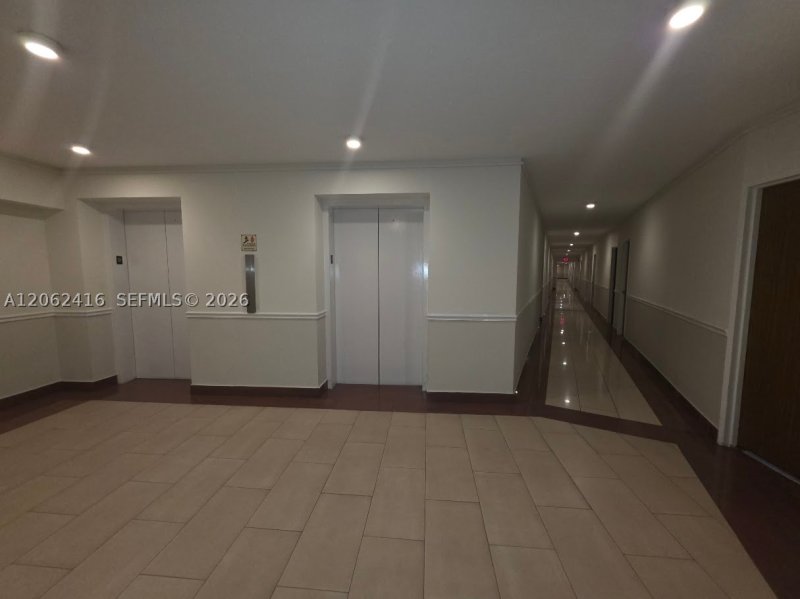 Comprar apartamento en Triton Towers 940