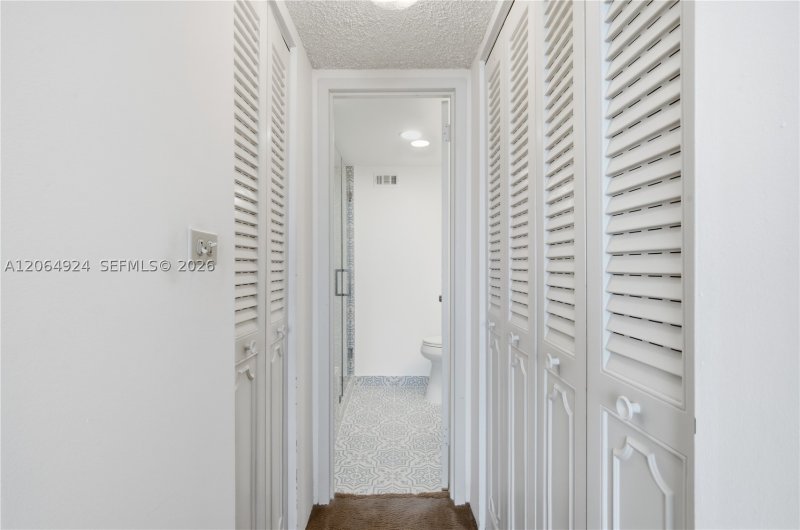 Comprar apartamento en Bayview Towers A710
