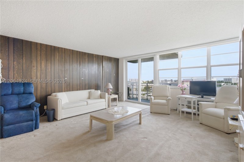 Comprar apartamento en Bayview Towers A710
