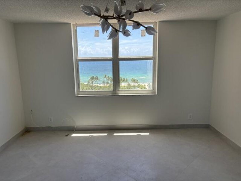Condo for sale at Prince George 17 N