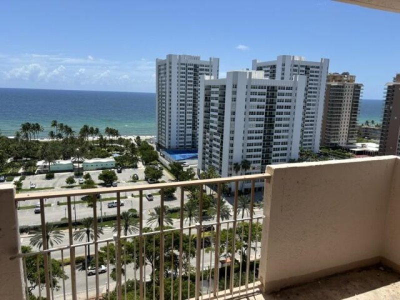 Condo for sale at Prince George 17 N