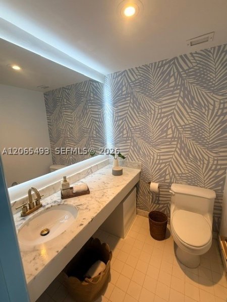 Aluguel de apartamento no Commodore Club East 1203