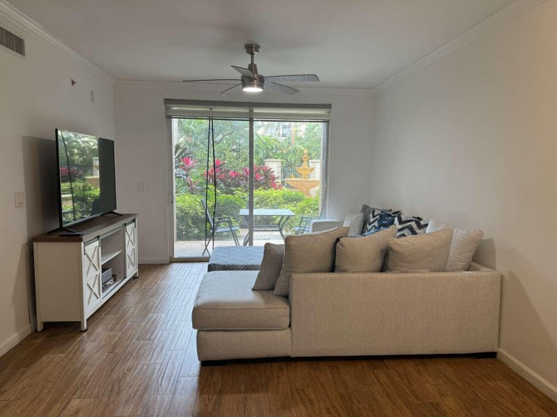 Comprar apartamento no Porto Bellagio 3102
