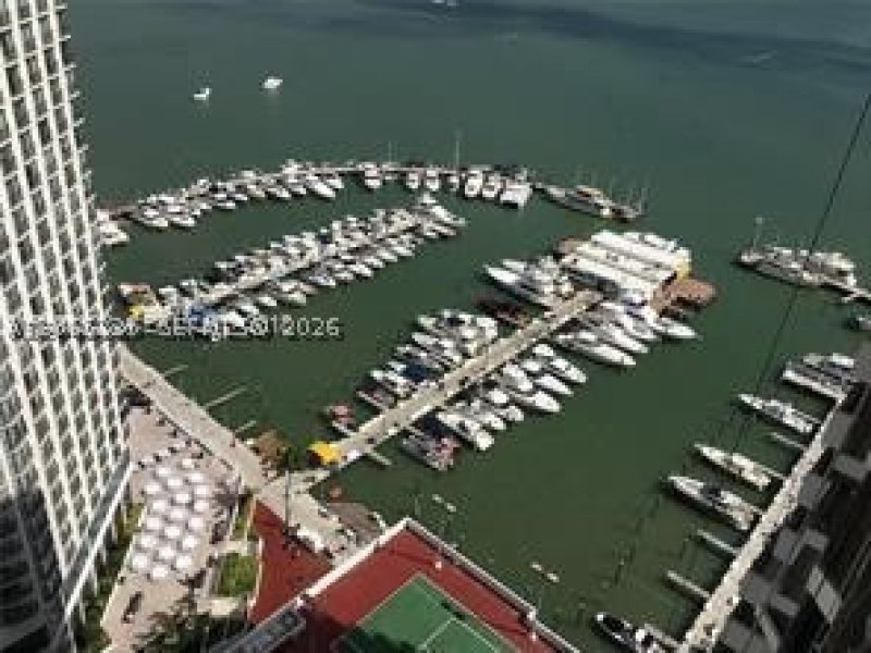 Comprar apartamento no The Venetia 30G