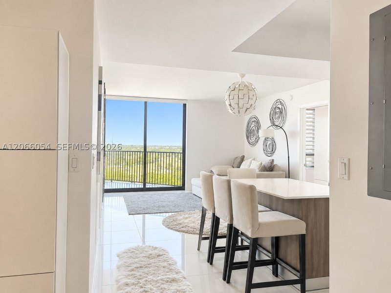 Alquiler de apartamento en 5252 Paseo Doral 810