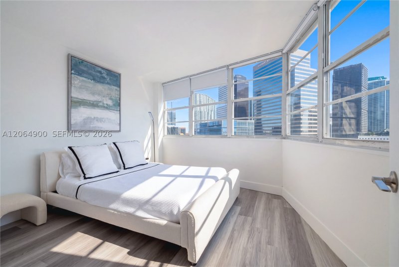 Property photo # 9