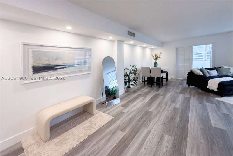 Property photo # 7